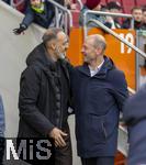 10.11.2024, Fussball 1. Bundesliga 2024/2025, 10. Spieltag, FC Augsburg - TSG 1899 Hoffenheim, in der WWK-Arena Augsburg, v.li: Trainer Pellegrino Matarazzo (Hoffenheim) mit Trainer Jess Thorup (FC Augsburg) vor dem Spiel.