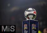 16.11.2024, Fussball UEFA Nations League 2024/25, Gruppe 3, 5.Spieltag, Deutschland - Bosnien-Herzegowina, im Europa-Park-Stadion (Freiburg),  Der Offizielle Spielball von Adidas auf der Stele