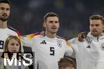 16.11.2024, Fussball UEFA Nations League 2024/25, Gruppe 3, 5.Spieltag, Deutschland - Bosnien-Herzegowina, im Europa-Park-Stadion (Freiburg), Pascal Gross (Deutschland) bei der Hymne 