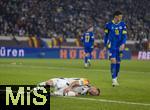 16.11.2024, Fussball UEFA Nations League 2024/25, Gruppe 3, 5.Spieltag, Deutschland - Bosnien-Herzegowina, im Europa-Park-Stadion (Freiburg), Josua Kimmich (Deutschland) verletzt am Boden.