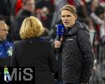 26.11.2024,  Fussball UEFA Championsleague 2024/2025: 5.Spieltag, FC Bayern Mnchen - Paris St. Germain, in der Allianz-Arena Mnchen. Sportdirektor Christoph Freund (Bayern Mnchen) beim Interview.