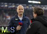 14.12.2024, Fussball 1. Bundesliga 2024/2025, 14. Spieltag, FC Augsburg - Bayer Leverkusen, in der WWK-Arena Augsburg, Trainer Jess Thorup (FC Augsburg) beim SKY-Interview.