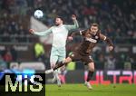 14.12.2024, Fussball 1. Bundesliga 2024/2025, 14. Spieltag, FC St. Pauli - Werder Bremen, im Millerntor-Stadion Hamburg. (L-R) Oliver Burke (Werder Bremen) gegen Lars Ritzka (FC St. Pauli)


