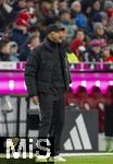 20.12.2024, Fussball 1. Bundesliga 2024/2025, 15. Spieltag,  FC Bayern Mnchen - RB Leipzig, in der Allianz-Arena Mnchen. Trainer Vincent Kompany (FC Bayern Mnchen) in Rage 