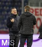 06.01.2025, Fussball 1. Bundesliga 2024/2025, Testspiel: RB Salzburg - FC Bayern Mnchen, in der Red Bull Arena Salzburg. v.li: Sportvorstand Max Eberl (Bayern Mnchen) mit Sportdirektor Christoph Freund (Bayern Mnchen) 