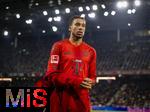 06.01.2025, Fussball 1. Bundesliga 2024/2025, Testspiel: RB Salzburg - FC Bayern Mnchen, in der Red Bull Arena Salzburg.  Michael Olise (FC Bayern Mnchen) nachdenklich 