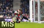 06.01.2025, Fussball 1. Bundesliga 2024/2025, Testspiel: RB Salzburg - FC Bayern Mnchen, in der Red Bull Arena Salzburg. Torwart Daniel Peretz (FC Bayern Mnchen) beim Aufwrmen 