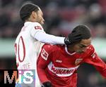 12.01.2025, Fussball 1. Bundesliga 2024/2025, 16. Spieltag, FC Augsburg - VfB Stuttgart, in der WWK-Arena Augsburg, v.l. Alexis Julian Claude-Maurice (FC Augsburg) gegen Enzo Millot (Stuttgart) 
 

