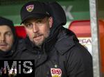 12.01.2025, Fussball 1. Bundesliga 2024/2025, 16. Spieltag, FC Augsburg - VfB Stuttgart, in der WWK-Arena Augsburg, Trainer Sebastian Hoene (Stuttgart) auf der Bank.