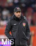 12.01.2025, Fussball 1. Bundesliga 2024/2025, 16. Spieltag, FC Augsburg - VfB Stuttgart, in der WWK-Arena Augsburg,  Trainer Sebastian Hoene (Stuttgart) 