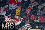 12.01.2025, Fussball 1. Bundesliga 2024/2025, 16. Spieltag, FC Augsburg - VfB Stuttgart, in der WWK-Arena Augsburg,  Fans Stuttgart