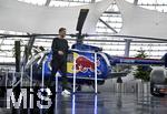 14.01.2025, Fussball, Pressekonferenz bei Red Bull in Salzburg, Jrgen Klopp (Global Head of Soccer bei Red Bull) stellt sich erstmals den Medien, im Hangar 7 am Salzburger Airport. Head of Soccer Jrgen Klopp (Red Bull) 