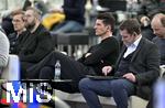 14.01.2025, Fussball, Pressekonferenz bei Red Bull in Salzburg, Jrgen Klopp (Global Head of Soccer bei Red Bull) stellt sich erstmals den Medien, im Hangar 7 am Salzburger Airport. Mario Gomez (Red Bull)