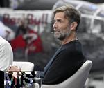 14.01.2025, Fussball, Pressekonferenz bei Red Bull in Salzburg, Jrgen Klopp (Global Head of Soccer bei Red Bull) stellt sich erstmals den Medien, im Hangar 7 am Salzburger Airport. Head of Soccer Jrgen Klopp (Red Bull) 