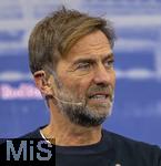 14.01.2025, Fussball, Pressekonferenz bei Red Bull in Salzburg, Jrgen Klopp (Global Head of Soccer bei Red Bull) stellt sich erstmals den Medien, im Hangar 7 am Salzburger Airport.  