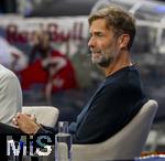 14.01.2025, Fussball, Pressekonferenz bei Red Bull in Salzburg, Jrgen Klopp (Global Head of Soccer bei Red Bull) stellt sich erstmals den Medien, im Hangar 7 am Salzburger Airport.  