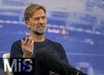 14.01.2025, Fussball, Pressekonferenz bei Red Bull in Salzburg, Jrgen Klopp (Global Head of Soccer bei Red Bull) stellt sich erstmals den Medien, im Hangar 7 am Salzburger Airport.  