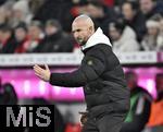 15.01.2025, Fussball 1. Bundesliga 2024/2025, 17. Spieltag,  FC Bayern Mnchen - TSG 1899 Hoffenheim, in der Allianz-Arena Mnchen. Trainer Christian Ilzer (Hoffenheim) ist unzufrieden

