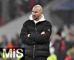 15.01.2025, Fussball 1. Bundesliga 2024/2025, 17. Spieltag,  FC Bayern Mnchen - TSG 1899 Hoffenheim, in der Allianz-Arena Mnchen. Trainer Christian Ilzer (Hoffenheim) unzufrieden

