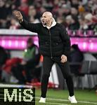 15.01.2025, Fussball 1. Bundesliga 2024/2025, 17. Spieltag,  FC Bayern Mnchen - TSG 1899 Hoffenheim, in der Allianz-Arena Mnchen. Trainer Christian Ilzer (Hoffenheim) in Rage

