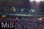 18.01.2025, Fussball 1. Bundesliga 2024/2025, 18. Spieltag,  FC Bayern Mnchen - VfL Wolfsburg, in der Allianz-Arena Mnchen. Fans Wolfsburg in der Gstekurve im obersten Rang .