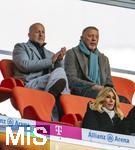 18.01.2025, Fussball 1. Bundesliga 2024/2025, 18. Spieltag,  FC Bayern Mnchen - VfL Wolfsburg, in der Allianz-Arena Mnchen. Ehrengasttribne, li oben: Schauspieler Heino Ferch mit Tennislegende Boris Becker, 