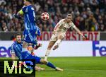 29.01.2025,  Fussball UEFA Championsleague 2024/2025: 8.Spieltag, FC Bayern Mnchen - Slovan Bratislava, in der Allianz-Arena Mnchen.  Leroy Sane (Bayern Mnchen) Schuss. 