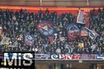 01.02.2025, Fussball 1. Bundesliga 2024/2025, 20. Spieltag,  FC Bayern Mnchen - Holstein Kiel, in der Allianz-Arena Mnchen.  Gstefanblock mit den kieler Fans 