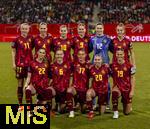 25.02.2025, UEFA Women's Nations League 2024/25, 2. Spieltag, Deutschland - sterreich, im Max-Morlock-Stadion in Nrnberg. Teamfoto, hi.v.li. Lea Schller (Deutschland), Rebecca Knaak (Deutschland), Laura Freigang (Deutschland), Sjoeke Nsken (Deutschland), Torhterin Stina Johannes (Deutschland), Giulia Gwinn (Deutschland). vorne v.lI. Julia Brand (Deutschland), Janina Minge (Deutschland), Felicitas Rauch (Deutschland), Elisa Sen (Deutschland), Klara Bhl (Deutschland) 