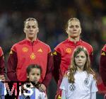 25.02.2025, UEFA Women's Nations League 2024/25, 2. Spieltag, Deutschland - sterreich, im Max-Morlock-Stadion in Nrnberg. v.li: Laura Freigang (Deutschland), Sjoeke Nsken (Deutschland), 