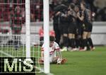 28.02.2025, Fussball 1. Bundesliga 2024/2025, 24. Spieltag,  VfB Stuttgart - FC Bayern Mnchen, in der MHP-Arena Stuttgart. Finn Jeltsch (VfB Stuttgart) enttuscht nach dem Tor zum 1:3

