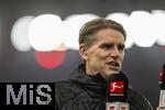 28.02.2025, Fussball 1. Bundesliga 2024/2025, 24. Spieltag,  VfB Stuttgart - FC Bayern Mnchen, in der MHP-Arena Stuttgart. Sportdirektor Christoph Freund (Bayern Mnchen) beim Eurosport-Interview.