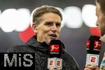 28.02.2025, Fussball 1. Bundesliga 2024/2025, 24. Spieltag,  VfB Stuttgart - FC Bayern Mnchen, in der MHP-Arena Stuttgart. Sportdirektor Christoph Freund (Bayern Mnchen) beim Eurosport-Interview.