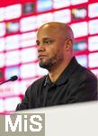 28.02.2025, Fussball 1. Bundesliga 2024/2025, 24. Spieltag,  VfB Stuttgart - FC Bayern Mnchen, in der MHP-Arena Stuttgart. Pressekonferenz nach dem Spiel, Trainer Vincent Kompany (FC Bayern Mnchen) 