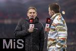 28.02.2025, Fussball 1. Bundesliga 2024/2025, 24. Spieltag,  VfB Stuttgart - FC Bayern Mnchen, in der MHP-Arena Stuttgart. Sportdirektor Christoph Freund (Bayern Mnchen) beim Eurosport-Interview.