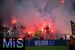 04.03.2025, Fussball UEFA Champions League 2024/2025, Achtelfinale, Borussia Dortmund - Lille OSC, im Signal-Iduna-Park, Fanchoreo Lille OSC


