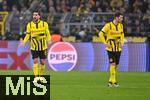 04.03.2025, Fussball UEFA Champions League 2024/2025, Achtelfinale, Borussia Dortmund - Lille OSC, im Signal-Iduna-Park, Emre Can (Borussia Dortmund), Pascal Gro (Borussia Dortmund)


