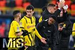 04.03.2025, Fussball UEFA Champions League 2024/2025, Achtelfinale, Borussia Dortmund - Lille OSC, im Signal-Iduna-Park, Yan Couto (Borussia Dortmund), Gio Reyna (Borussia Dortmund), Julien Duranville (Borussia Dortmund)


