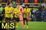 04.03.2025, Fussball UEFA Champions League 2024/2025, Achtelfinale, Borussia Dortmund - Lille OSC, im Signal-Iduna-Park, Pascal Gro (Borussia Dortmund), Torwart Gregor Kobel (Borussia Dortmund), Karim Adeyemi (Borussia Dortmund)


