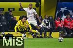 04.03.2025, Fussball UEFA Champions League 2024/2025, Achtelfinale, Borussia Dortmund - Lille OSC, im Signal-Iduna-Park, Karim Adeyemi (Borussia Dortmund), Bafod Diakit (OSC Lille), 


