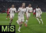 05.03.2025,  Fussball UEFA Champions League 2024/2025: Achtelfinale, FC Bayern Mnchen - Bayer 04 Leverkusen, in der Allianz-Arena Mnchen. Jubel FC Bayern Mnchen zum Tor zum 3:0 per Foulelfmeter, Torschtze Harry Kane (mi., Bayern Mnchen)
  

