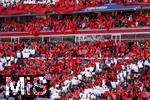 08.03.2025, Fussball 1. Bundesliga 2024/2025, 25. Spieltag,  FC Bayern Mnchen - VfL Bochum, in der Allianz-Arena Mnchen. Groe Choreografie zum 125 Jhrigen Vereinsjubilum ber das ganze Stadionrund, auch wie hier am Ehrengastbereich. 