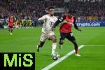 11.03.2025, Fussball UEFA Champions League 2024/2025, Achtelfinale, Bayer 04 Leverkusen - FC Bayern Mnchen, in der BayArena, Kingsley Coman (FC Bayern Mnchen), Jeremie Frimpong (Bayer Leverkusen)


