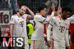 11.03.2025, Fussball UEFA Champions League 2024/2025, Achtelfinale, Bayer 04 Leverkusen - FC Bayern Mnchen, in der BayArena, Harry Kane (FC Bayern Mnchen) freut sich ber das Tor zum 0:1 mit der Mannschaft, 

