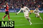 11.03.2025, Fussball UEFA Champions League 2024/2025, Achtelfinale, Bayer 04 Leverkusen - FC Bayern Mnchen, in der BayArena, Alphonso Davies (FC Bayern Mnchen) freut sich ber das Tor zum 0:2, 


