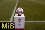 01.03.2025, Fussball Admiral 2.Liga sterreich 2024/2025, SW Bregenz - FC Liefering, in Bregenz im ImmoAgentur Stadion, Der offizielle Spielball von Derbystar liegt auf der Stele bereit.