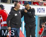 19.04.2025, Fussball 1. Bundesliga 2024/2025, 30. Spieltag, 1.FC Heidenheim - FC Bayern Mnchen, in der Voith-Arena Heidenheim. v.li: Trainer Frank Schmidt (1. FC Heidenheim 1846) und Trainer Vincent Kompany (FC Bayern Mnchen) vor dem Spiel