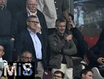 03.05.2025, Fussball 1. Bundesliga 2024/2025, 32. Spieltag, RB Leipzig - FC Bayern Mnchen, in der Red Bull Arena Leipzig, v.l. Vorstandsvorsitzender Jan-Christian Dreesen (FC Bayern Mnchen) und Prsident Herbert Hainer (FC Bayern) auf der Ehrentribne


