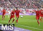 03.05.2025, Fussball 1. Bundesliga 2024/2025, 32. Spieltag, RB Leipzig - FC Bayern Mnchen, in der Red Bull Arena Leipzig, Torjubel v.l. Leroy Sane (Bayern Mnchen) und Kingsley Coman (FC Bayern Mnchen) und Joshua Kimmich (FC Bayern Mnchen) 


