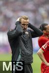 03.05.2025, Fussball 1. Bundesliga 2024/2025, 32. Spieltag, RB Leipzig - FC Bayern Mnchen, in der Red Bull Arena Leipzig, die Bayernspieler nach dem Spiel, Harry Kane (FC Bayern Mnchen) nachdenklich 